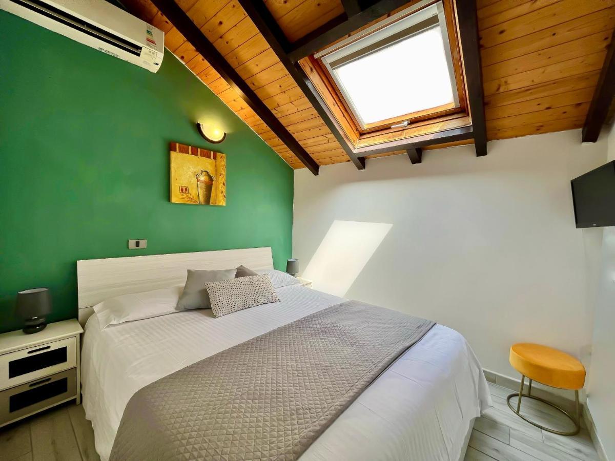 Hotel Alla Fontanella Алассио Экстерьер фото
