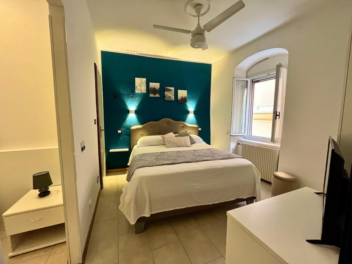 Hotel Alla Fontanella Алассио Номер фото